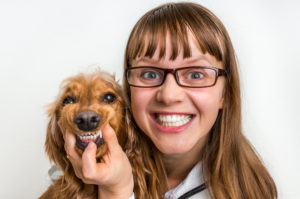 Como anda o sorriso do seu pet?